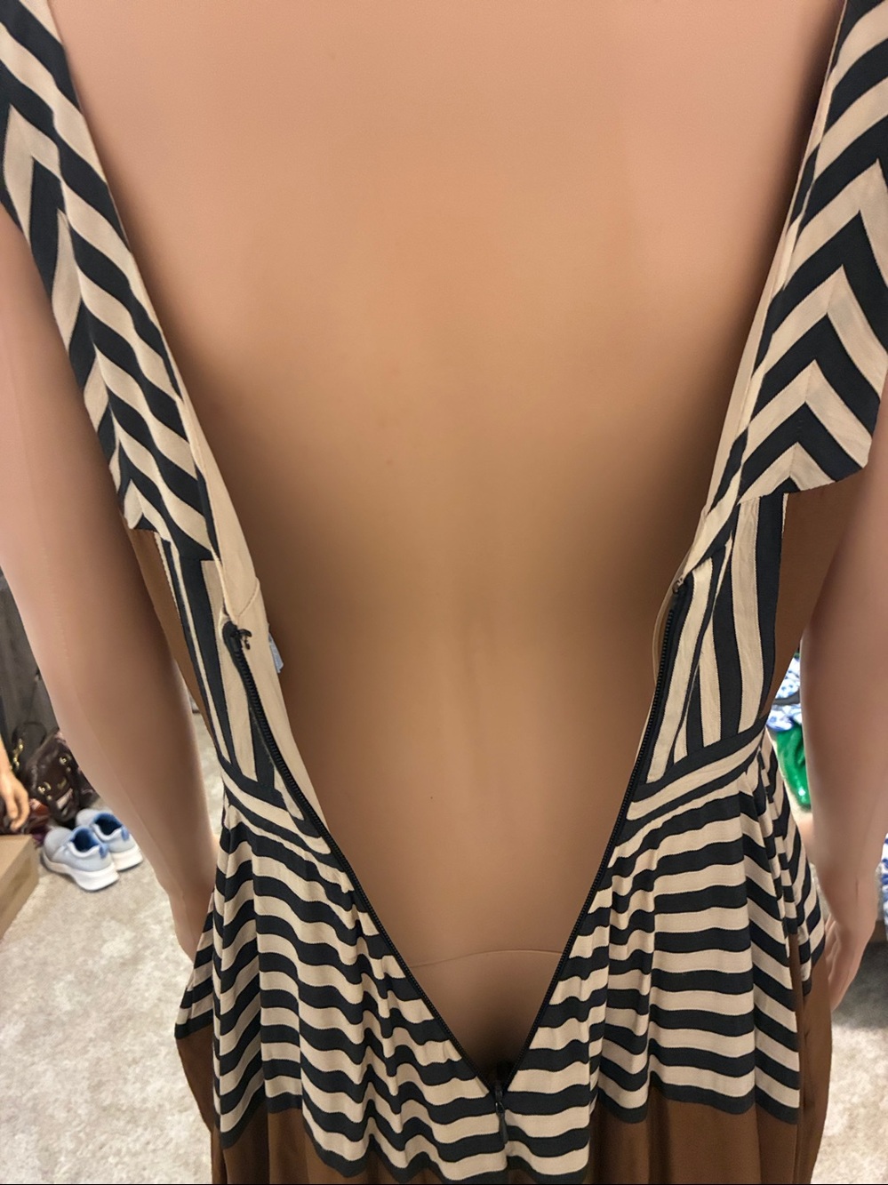 ANTONIO MELANI Black and Brown Striped V-Neck Maxi Dress - Picture 9 of 11